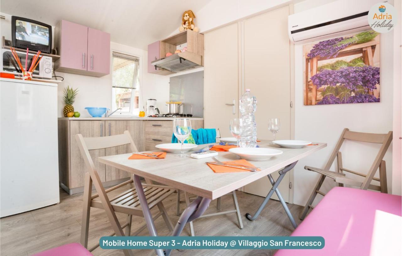 Villaggio San Francesco - Adria Holiday Mobile Homes Duna Verde Luaran gambar